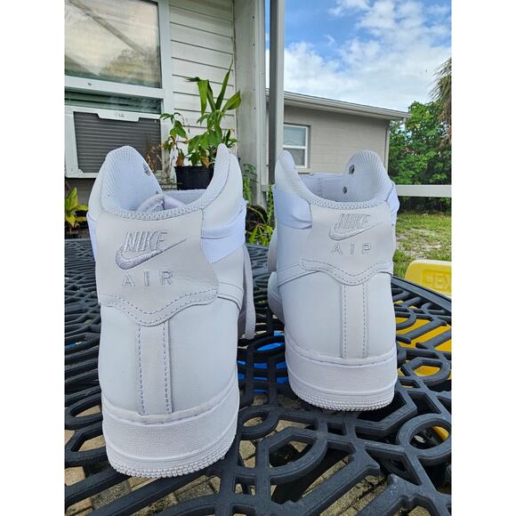 Nike Air Force 1 High '07 Size Men's US 13 - Picture 5 of 8